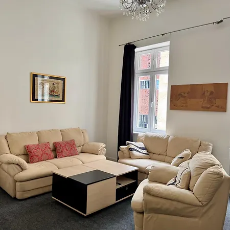 Explorer - The Urban * Sarajevo